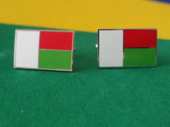 Madagascar Flag Cuff links
